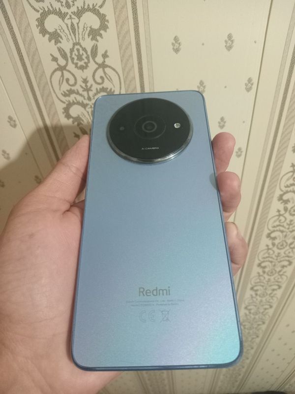 Redmi A3 sotiladi Redmi A3 sotiladi