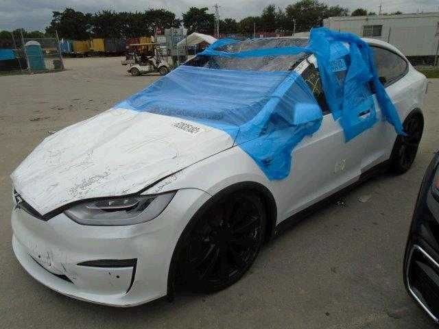 Разбираем Tesla model X 2022