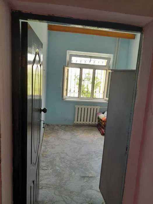 Срочно сдается квартира на Чиланзар-20а,2/4/4,семье,студентам Срочно сдается квартира на Чиланзар-20а,2/4/4,семье,студентам