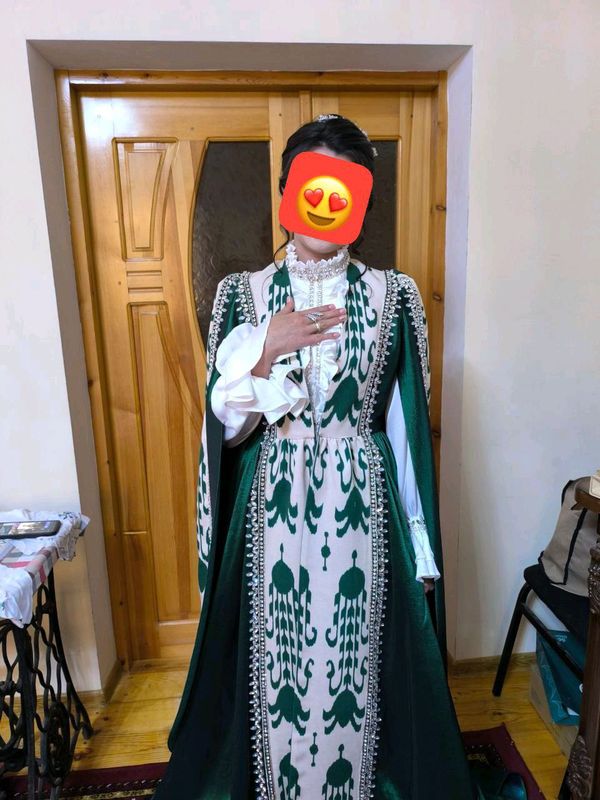 Ansambl sotiladi
