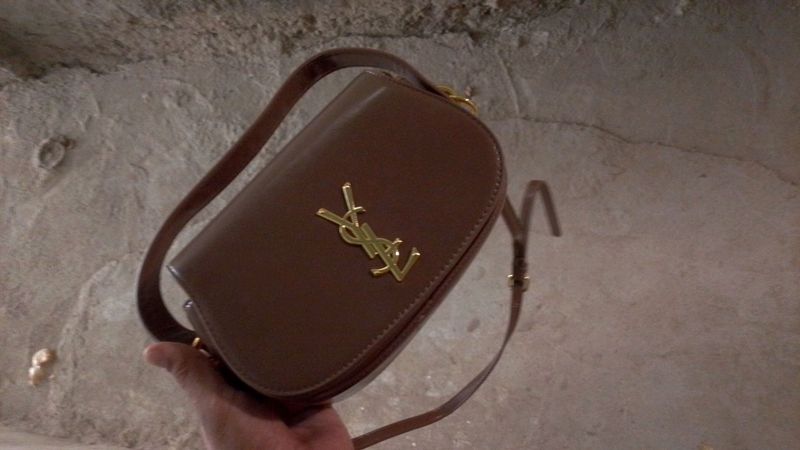YSL sumkasi sotiladi YSL sumkasi sotiladi