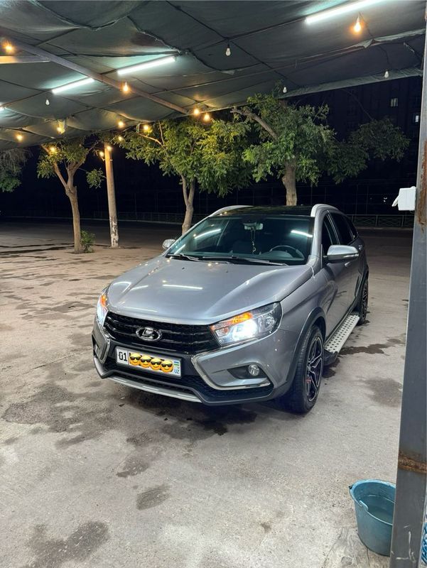 Lada Vesta SW Cross 1.6 CVT LUXE