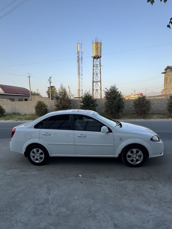 Gentra Elegant Plyus 2025 salondan olingan. 2023 kuzov Gentra Elegant Plyus 2025 salondan olingan. 2023 kuzov