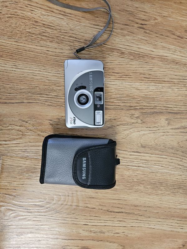 Фотоаппарат Samsung Fino 15SE Фотоаппарат Samsung Fino 15SE
