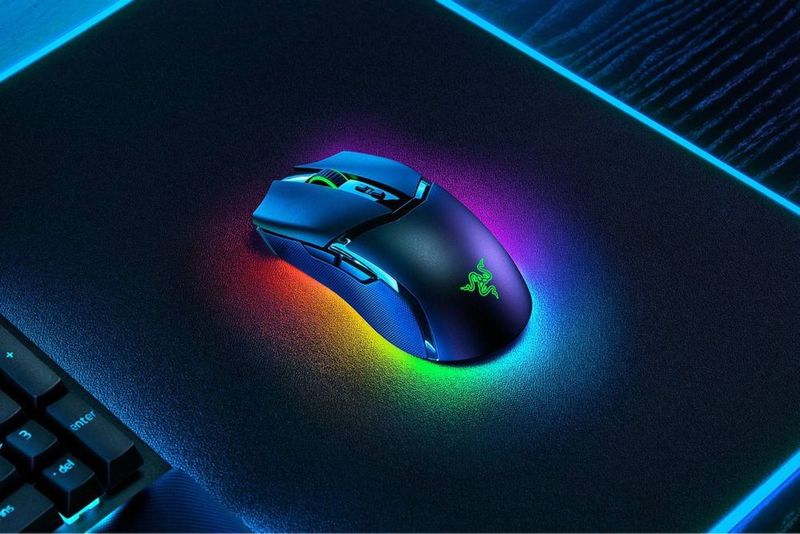 Razer Cobra Pro. Black. Mishka