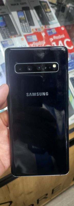 SAMSUNG S10 5 G