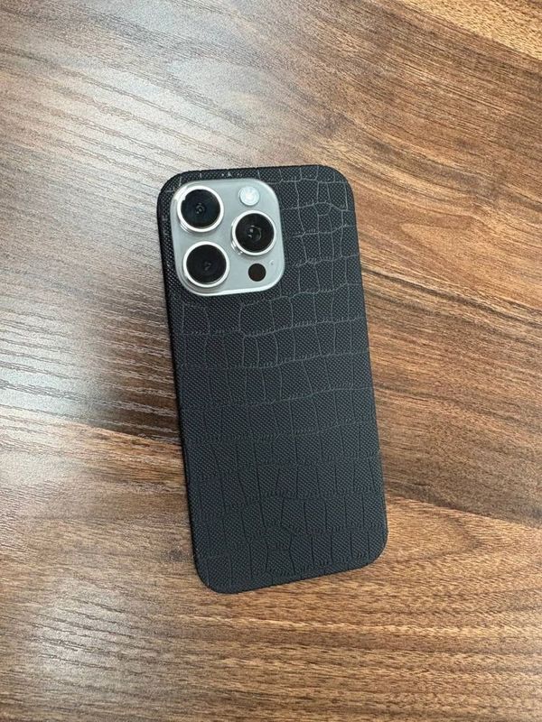 Продам Iphone 16 pro 256GB E-Sim natural titan Продам Iphone 16 pro 256GB E-Sim natural titan