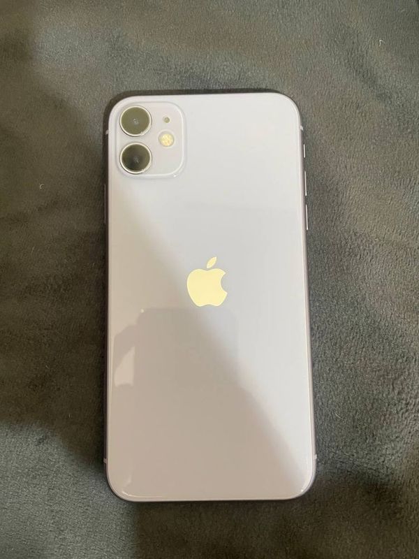 Iphone 11 128 gb srochni sotiladi