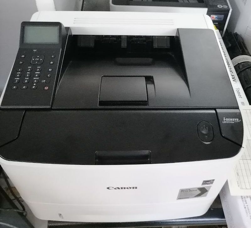 Canon printer oq qora orqa oldi chiqaradi qulayliklarga juda boy