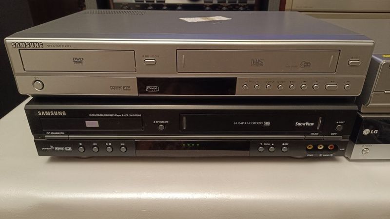 DVD /VCR плеерыпод ремонт DVD /VCR плеерыпод ремонт