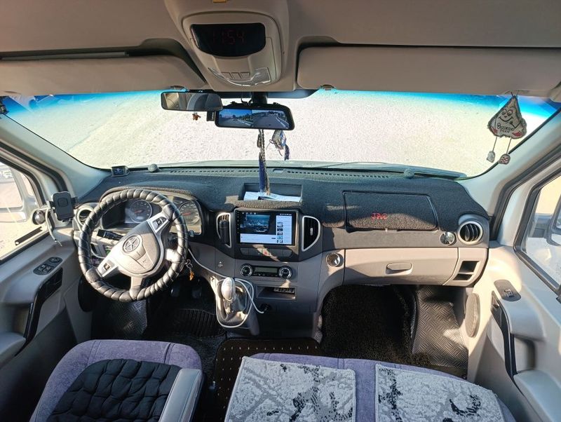Продаётся микроавтобус JAC SUNRAY