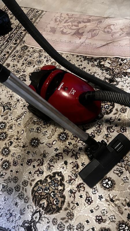 Пылесос Daewoo 1600w Пылесос Daewoo 1600w