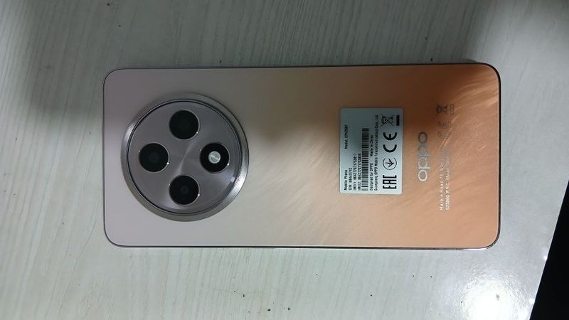 Oppo reno 12 f Kafolati bor 1 oy ishlagan Oppo reno 12 f Kafolati bor 1 oy ishlagan