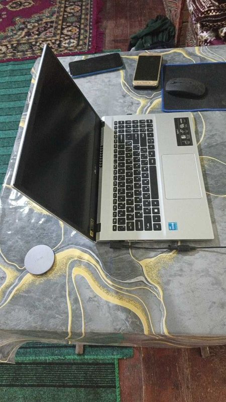 Acer i3-12 8/256 noutbuk sotiladi. Aspire 3, Battery 50wh. LCD 15.6. Acer i3-12 8/256 noutbuk sotiladi. Aspire 3, Battery 50wh. LCD 15.6.