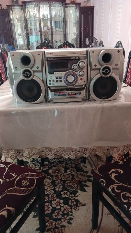 Muzikalniy senter samsung