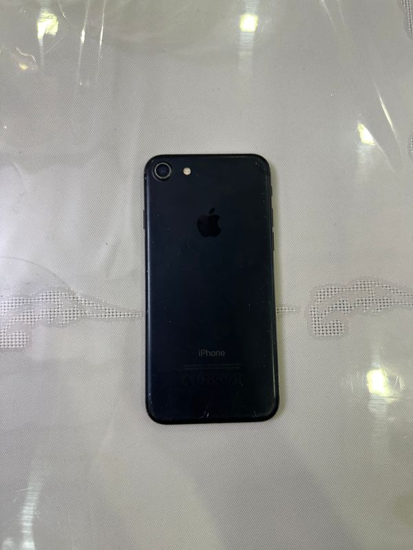 iPhone 7 Srochna Sotiladi iPhone 7 Srochna Sotiladi