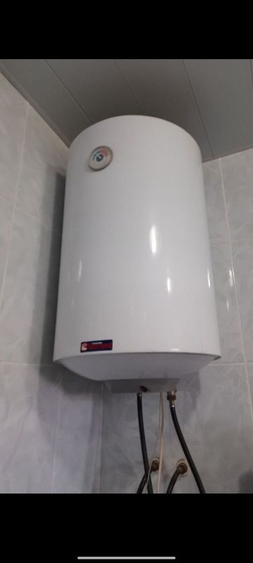 Водонагреватель Thermex Glasslined 100 литров накопительный электричес Водонагреватель Thermex Glasslined 100 литров накопительный электричес