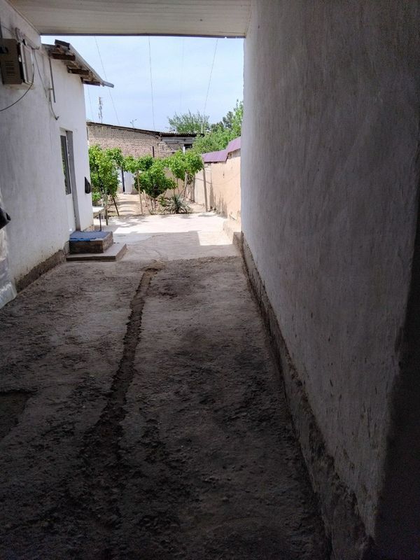 Xovli sotiladi yoki Kvarteraga almashiriladi Xovli sotiladi yoki Kvarteraga almashiriladi