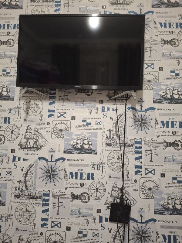 Samsung 32 lik tv sotiladi