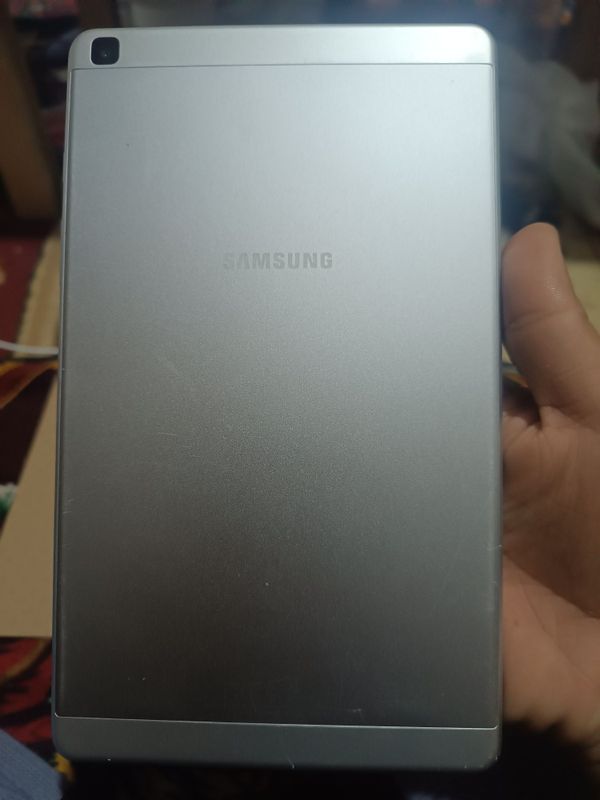 Samsung Tab A (8.0", 2019)