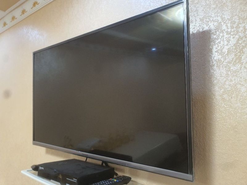Panasonic televizor 43* Panasonic televizor 43*