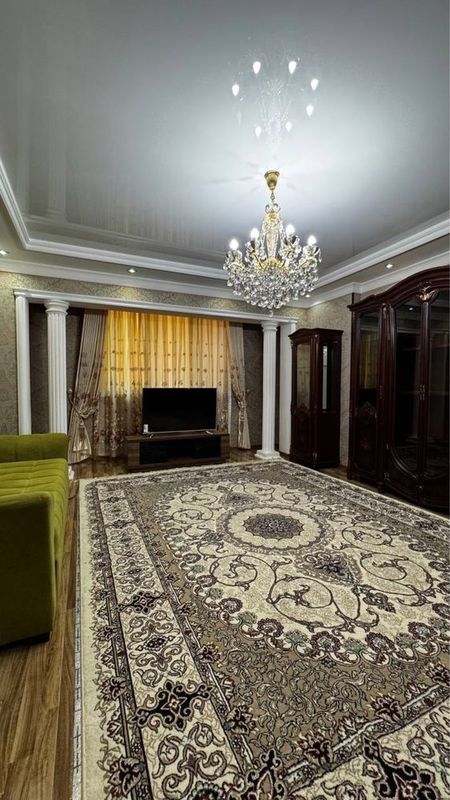 Продажа вторичка Ул. Садык Азимова 4/1/4 90квадрат Продажа вторичка Ул. Садык Азимова 4/1/4 90квадрат