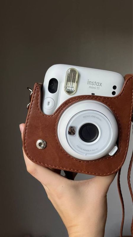 В идеальном состоянии Instax mini 11 В идеальном состоянии Instax mini 11