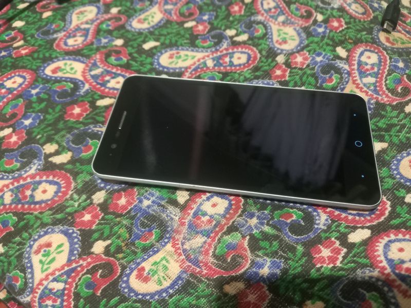 ZTE BLADE A510 ZTE BLADE A510