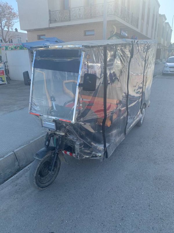 Elektiro mobil sotiladi