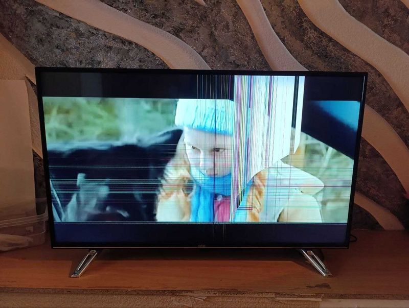 Телевизор Artel 43 smart Телевизор Artel 43 smart