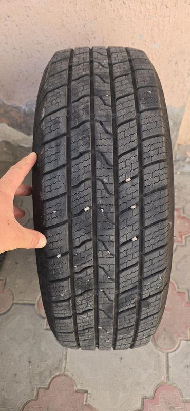r16 windforce 205,60