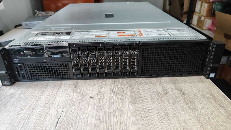 Сервер Dell PowerEdge R730 8SFF 20Core 64Gb Raid 750W