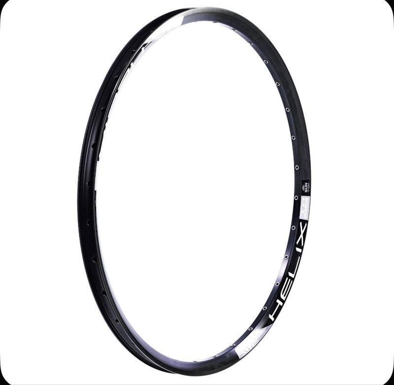Обода 27.5 SunRingle Helix-27,5 Клепаный TR PV 32H со спицами комплект Обода 27.5 SunRingle Helix-27,5 Клепаный TR PV 32H со спицами комплект