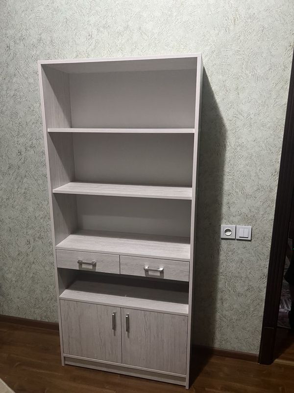 Книжний шкаф Книжний шкаф