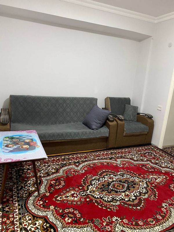 В центре Юнус-Абада, на 2 квартале сдается однокомнатная квартира В центре Юнус-Абада, на 2 квартале сдается однокомнатная квартира