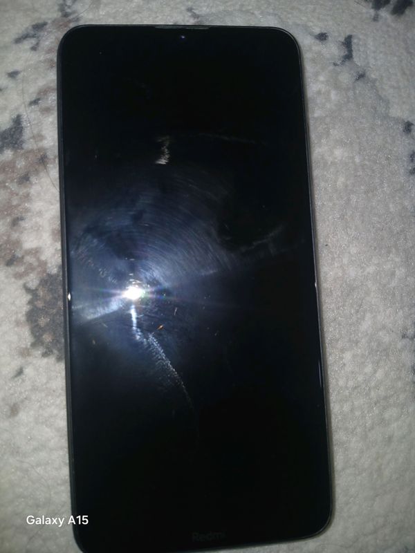 Reddit 8A 32 gb android yaxshi ishlatilgan telefon Reddit 8A 32 gb android yaxshi ishlatilgan telefon