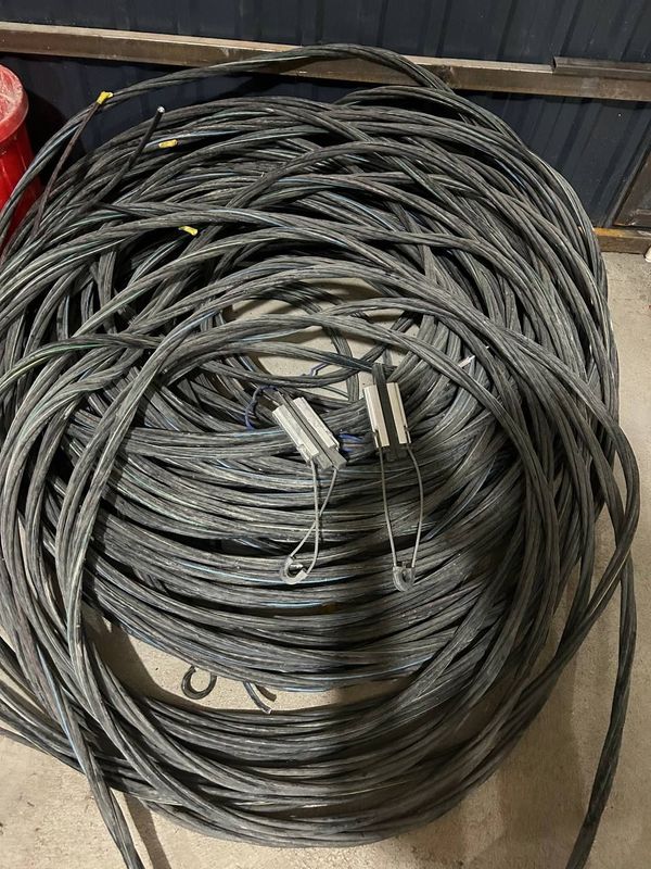 Kabel sotiladi. 4×16 tali va 4×35 tali