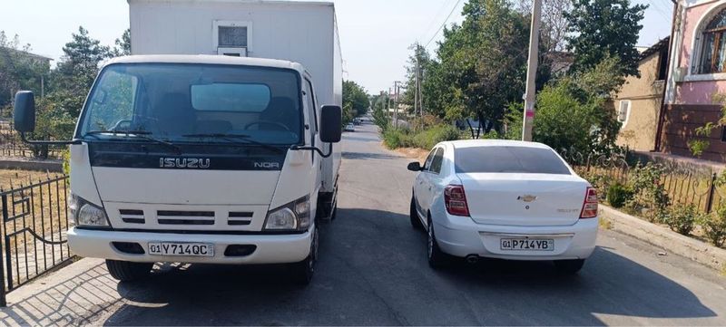 Isuzu 2013 yil 367min yurgan Isuzu 2013 yil 367min yurgan