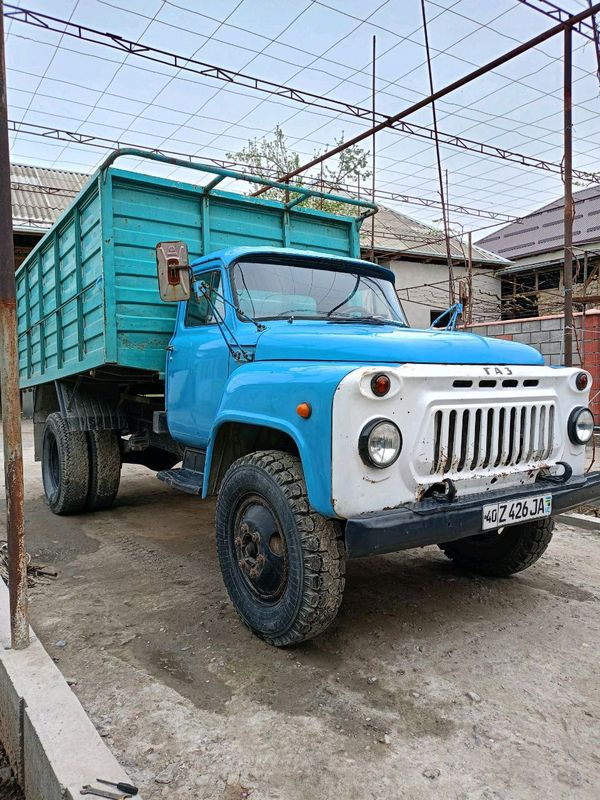 Gaz 53 samasval sotiladi. Gaz 53 samasval sotiladi.