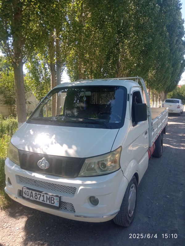 changan 87 sotiladi gazi bor benzinga xam yuradi