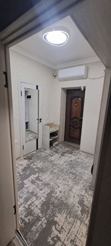Zangatada uy sotiladi turkiston 6/1