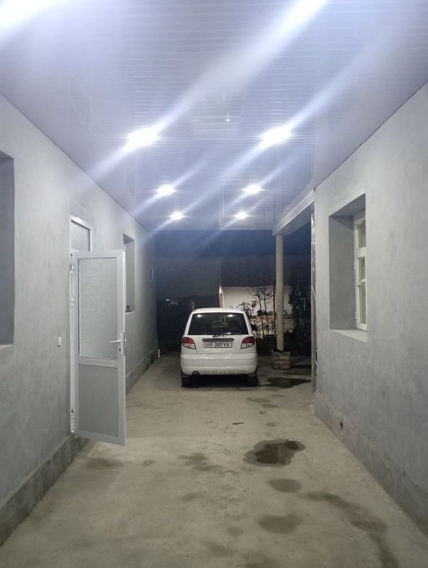 Yunusobod Sabzavot mahallasida arkadan 900 m kirganda uchastka sotilad Yunusobod Sabzavot mahallasida arkadan 900 m kirganda uchastka sotilad