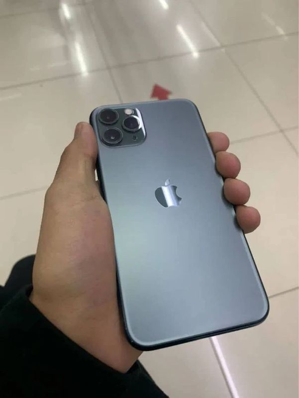 iphone 11 pro holati yaxshi