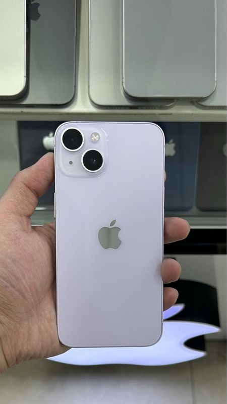 Iphone 14 purple