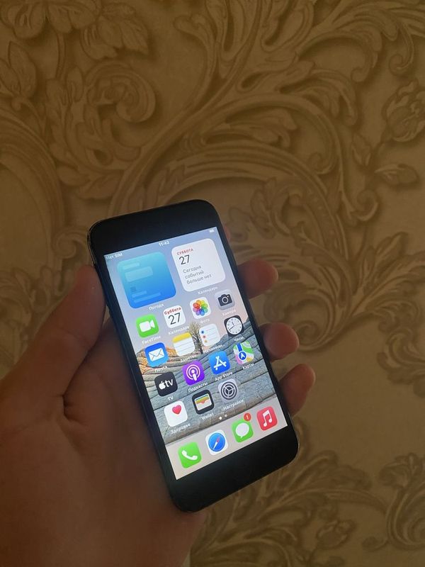 iPhone 7 32Gb 74% batare