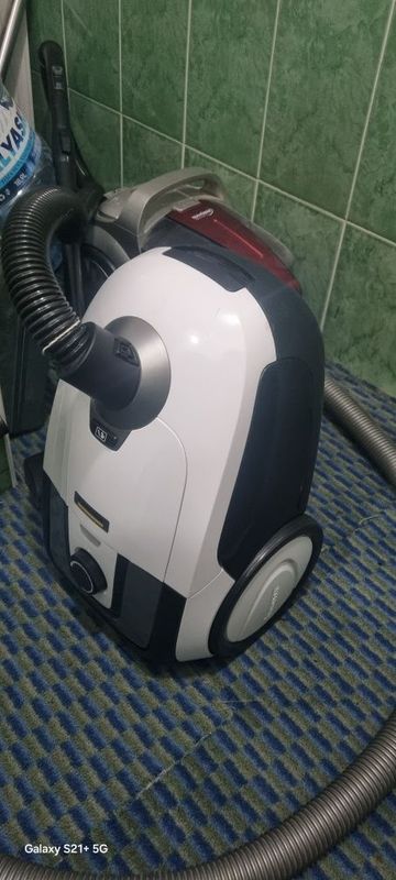 Polesos karcher yengide Polesos karcher yengide