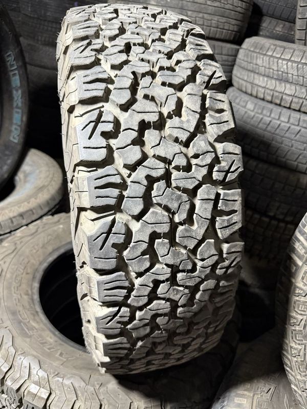 BFGOODRICH 235/70/16 made in U.S.A