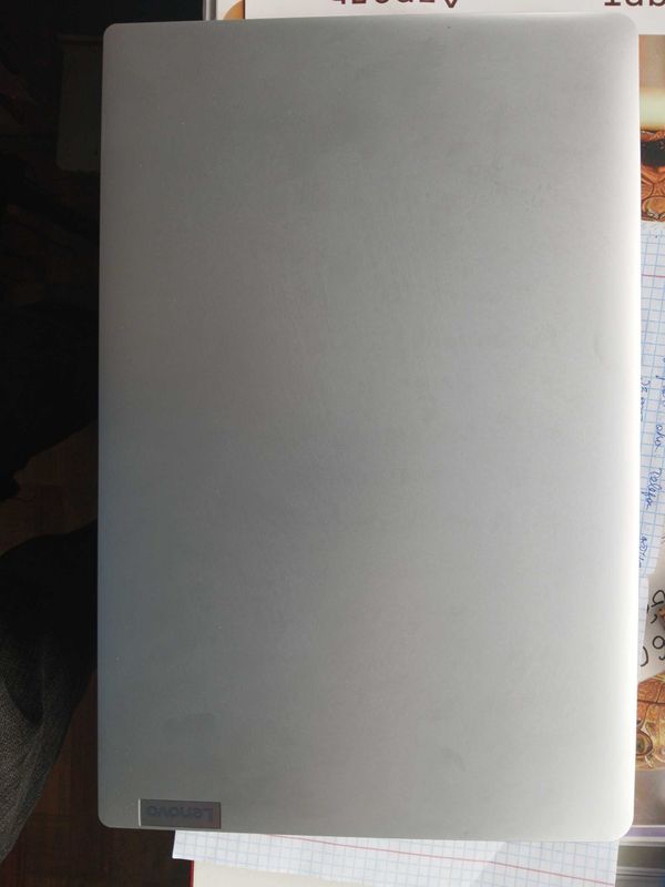 Lenovo ideaPad Slim1