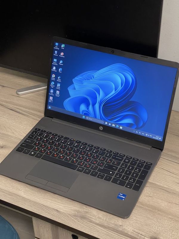 Noutbook sotladi HP 255 G9 Prosessor 12 intel core 5 xorita 8/512 Noutbook sotladi HP 255 G9 Prosessor 12 intel core 5 xorita 8/512