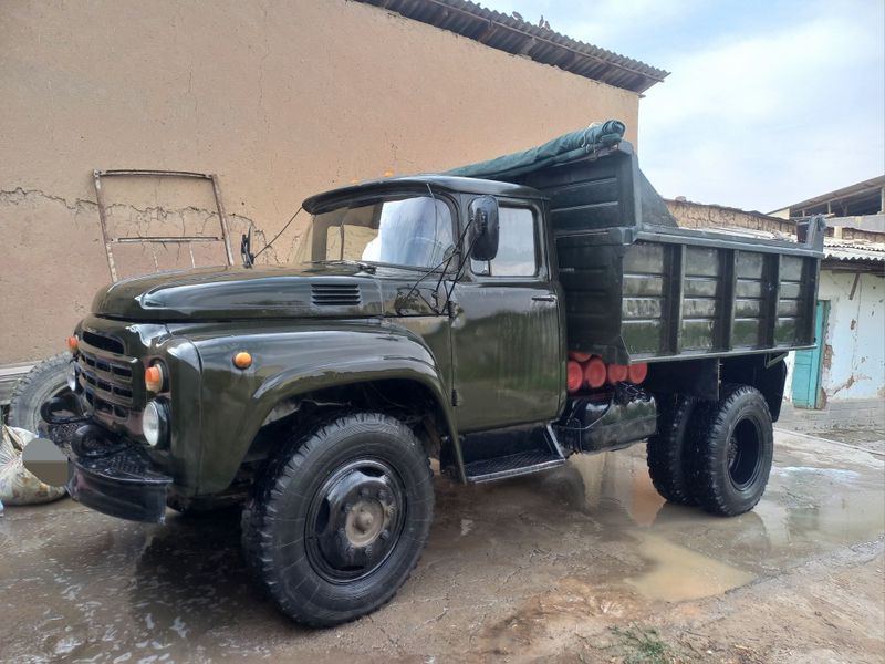 ZIL Ural mator 1991 yil